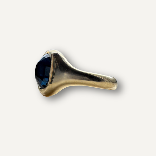 Geel gouden ovale saffierring