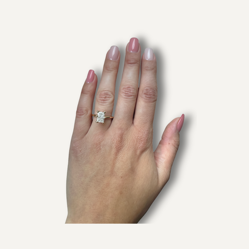 Geelgouden ring met radiant-cut labdiamant